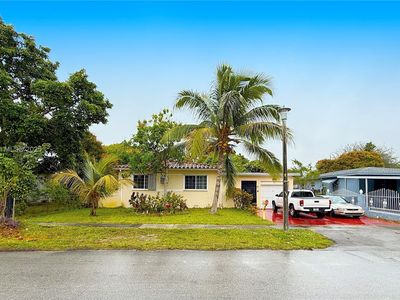 1185 NW 134th St