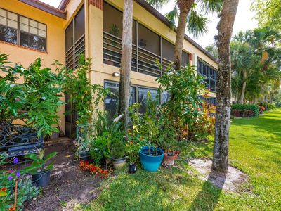 6392 Aspen Glen Drive
