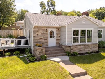 309 LEON STREET