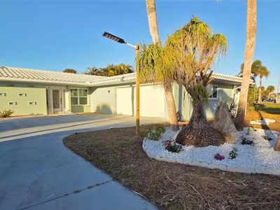 212 Bahia Vista Dr