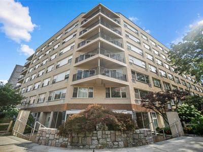 12 Old Mamaroneck Road #7P