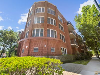 8200 Lincoln Ave APT 304