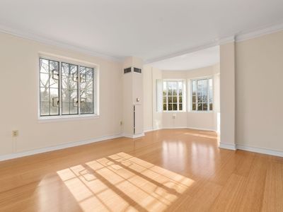 20 Chapel St APT B908