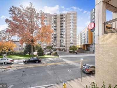 4 Monroe St APT 802