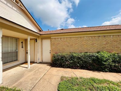 Property at 416 Greenlawn Blvd, Round Rock, TX