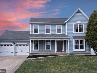 3 Patrick Henry Dr