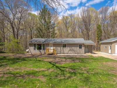 E5329 1370th Ave