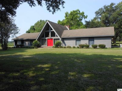 4926 Highway 596