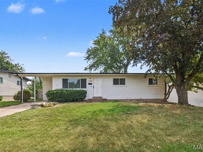 1260 Bobolink Dr