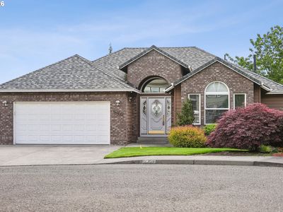 16432 SE Meadowland Ct