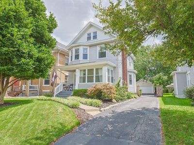 2787 Minot Ave