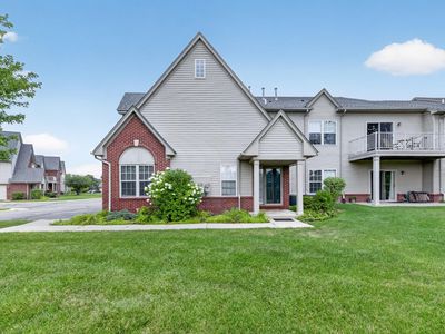 1153 Addington Ln