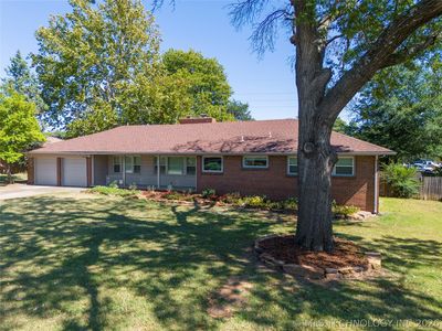 3631 S Gary Pl