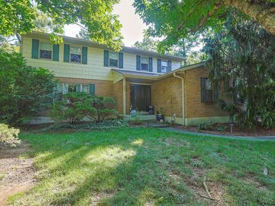 821 Briar Cove Ct