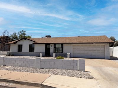 2507 E BUFFALO Street