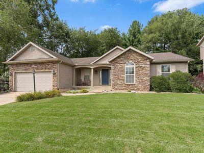 25603 Rolling Hills Dr