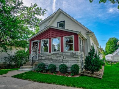 950 Juno Ave