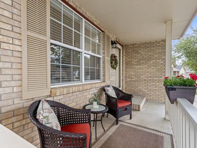 2407 Waverly Dr