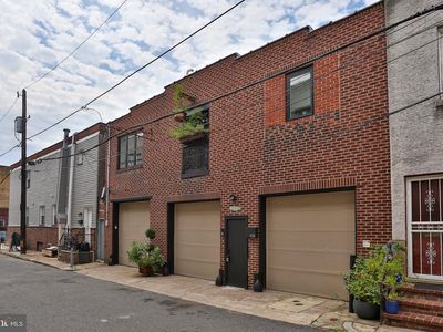 1538-42 S Beulah St