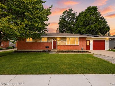 5388 Durwood Dr