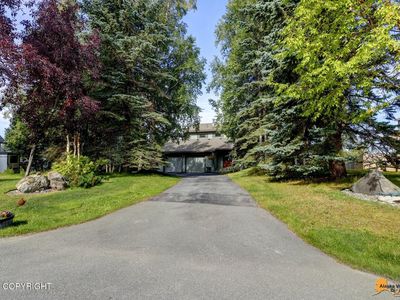 6707 Double Tree Ct