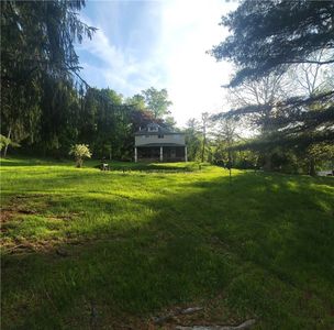 305 Ewing Rd