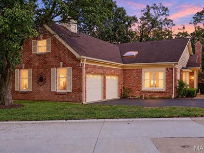 1627 Timberlake Manor Pkwy