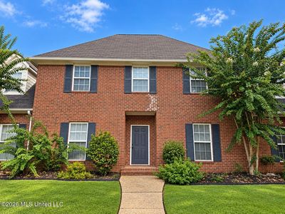6 Foxcroft Ct