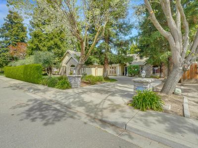 1640 N Daubenberger Rd