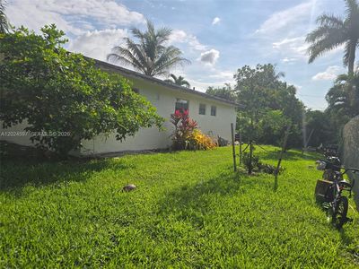 Property at 6590 SW 46th St, Davie, FL