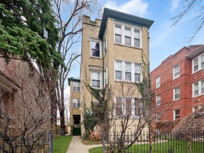 4910 N Spaulding Ave APT 1E