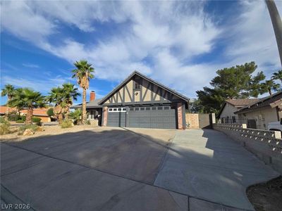 Property at 319 Esquina Dr, Henderson, NV