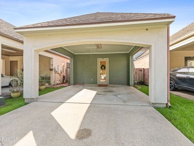 123 Flamingo Row