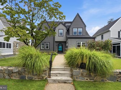 1021 Morgan Ave