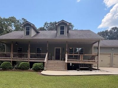 363 Griffin Rd NW