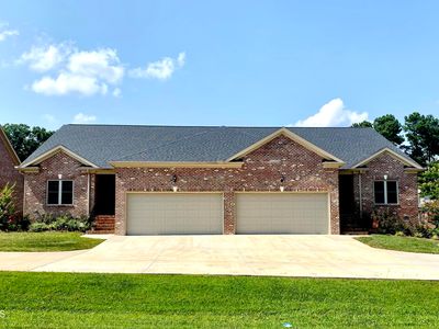 921 Arrowhead Ln