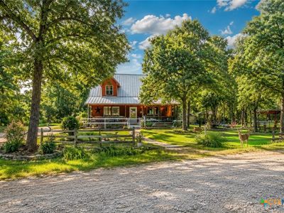 Property at 611 Wilson Rd, Red Rock, TX