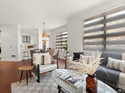 101 Crescent Way APT 2315