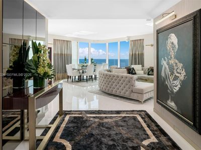 300 S Pointe Dr APT 1501