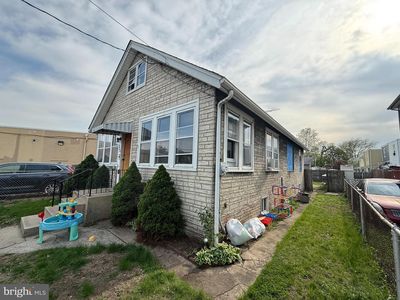 Property at 904 Center St, Gloucester City, NJ