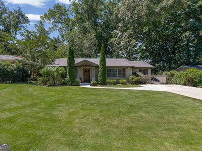 2245 Vistamont Dr