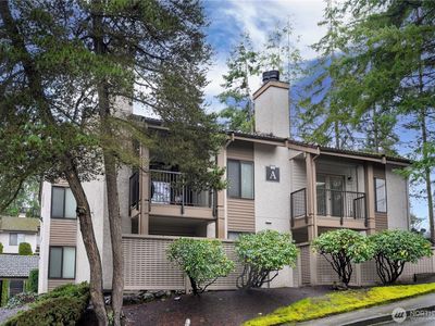 10401 NE 32nd Place #A101