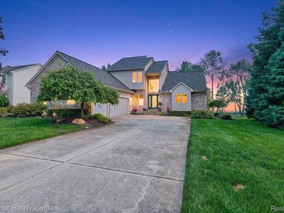 2915 Allison Ln