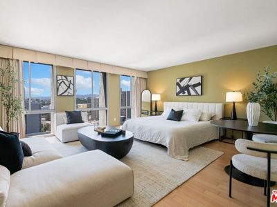 800 W 1st St APT 1009