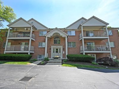 5757 Cheviot Rd APT 3C