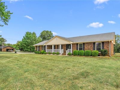 Property at 2091 Northcrest Dr, Elon, NC