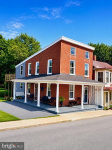 30 Manchester Ave