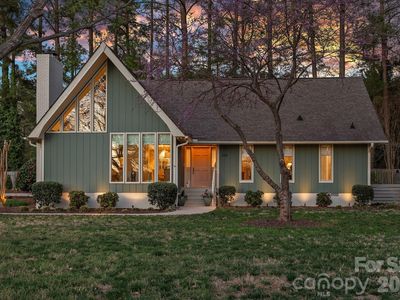 109 Sandy Shore Dr