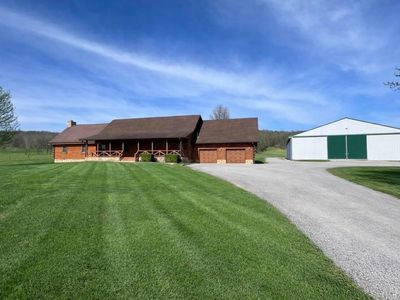 2241 Brier Rd