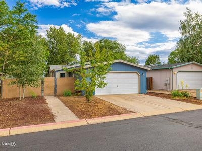 4779 E Lowell Dr